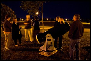 Lots of people, both members and public, enjoyed the clear night.